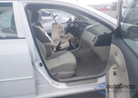 2013 Toyota Corolla L z USA, uszkodzony, nr VIN 2T1BU4EEXDC070061